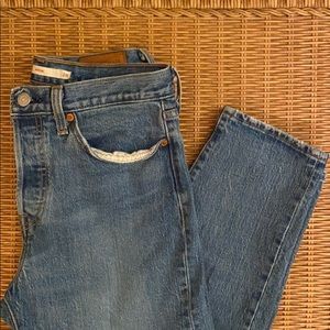 Levi’s Medium Wash Wedgie Jean